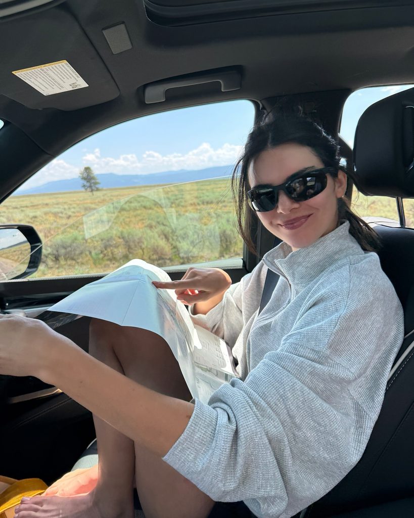 Kylie Jenner Reportedly Jealous as Kendall and Jacob Elordi Romance Gets Serious 3 Kylie Jenner Reportedly Jealous as Kendall and Jacob Elordi Romance Gets Serious