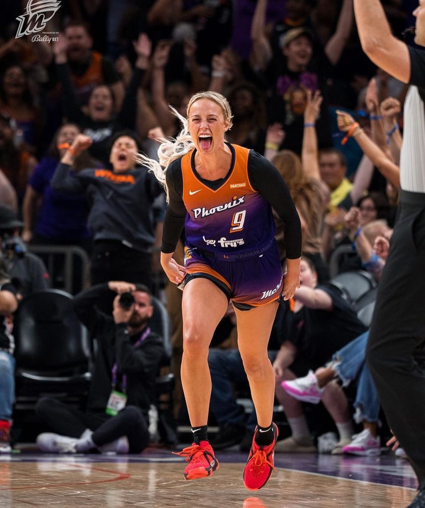 Sophie Cunningham Wows WNBA Fans With Backstage Pics as One Calls Her 'Queen' 9 She recently started her own podcast