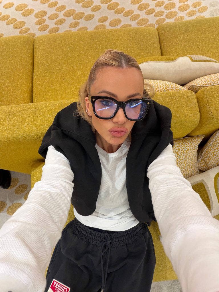 Olivia Attwood Denied Entry to Chanel Store Despite £6M Net Worth 3 Olivia said he just shut the f***ing rope in my faceCredit: olivia_attwood/instagram